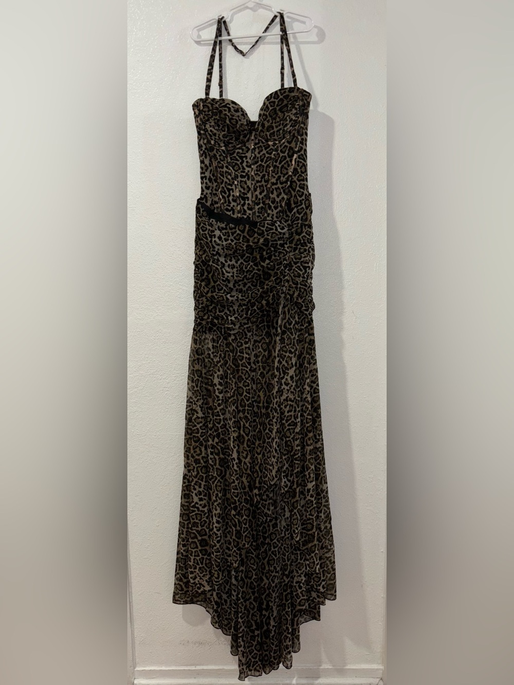Oh Polly Ruched Asymmetric Corset Gown in Leopard Print - Picture 5 of 10